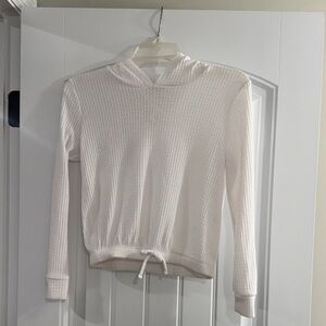 Crown Of Hearts White Hooded Waffle Knit Top    Girls Size - M